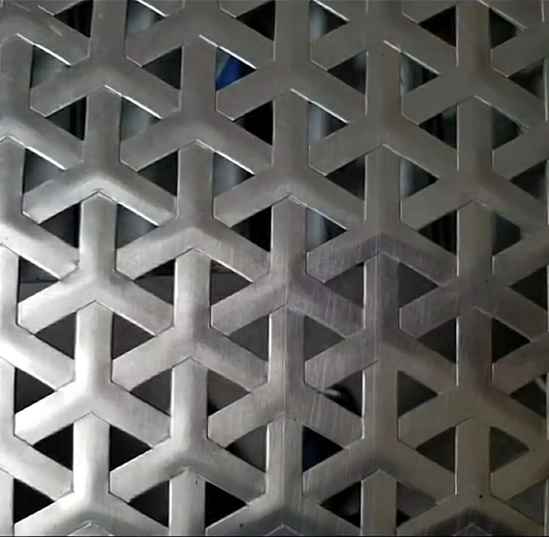 Screen Mesh Color Pattern Design Copper Decorative Screen Mesh Customization Pattern For Fall Protection ...