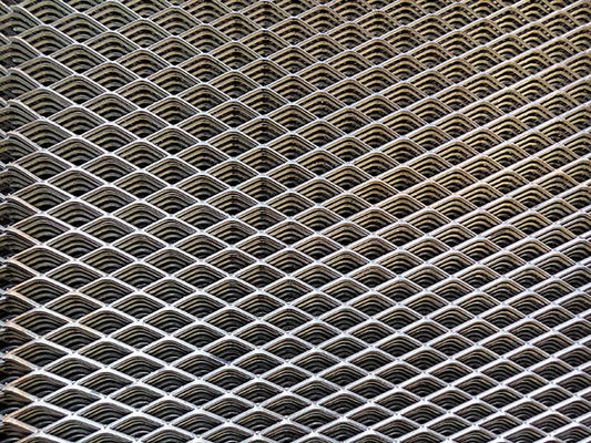 Aluminum Punched Steel Mesh 2.0mm Stainless Steel Expanded Metal Mesh