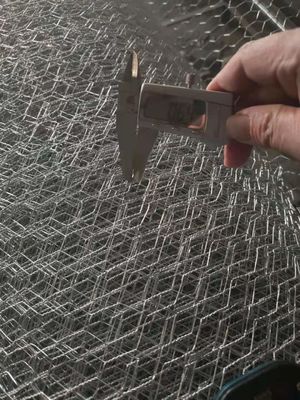 0.9mm 1.0mm Woven Screen Mesh Powder Coated Woven Cloth Of Stainless Steel